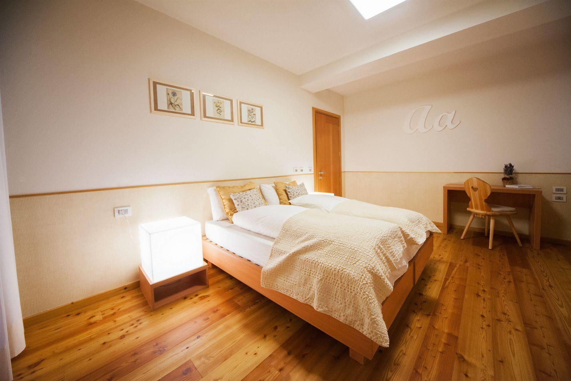 Lumen Hotel